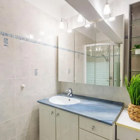 Port De La Gavine-24 By Interhome شقة