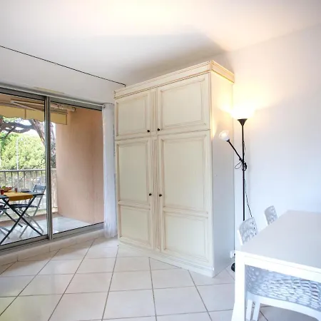 Port De La Gavine-24 By Interhome * הייר