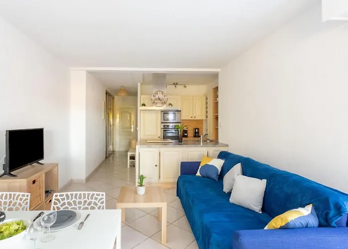 Apartment Port De La Gavine-24 By Interhome Hyères